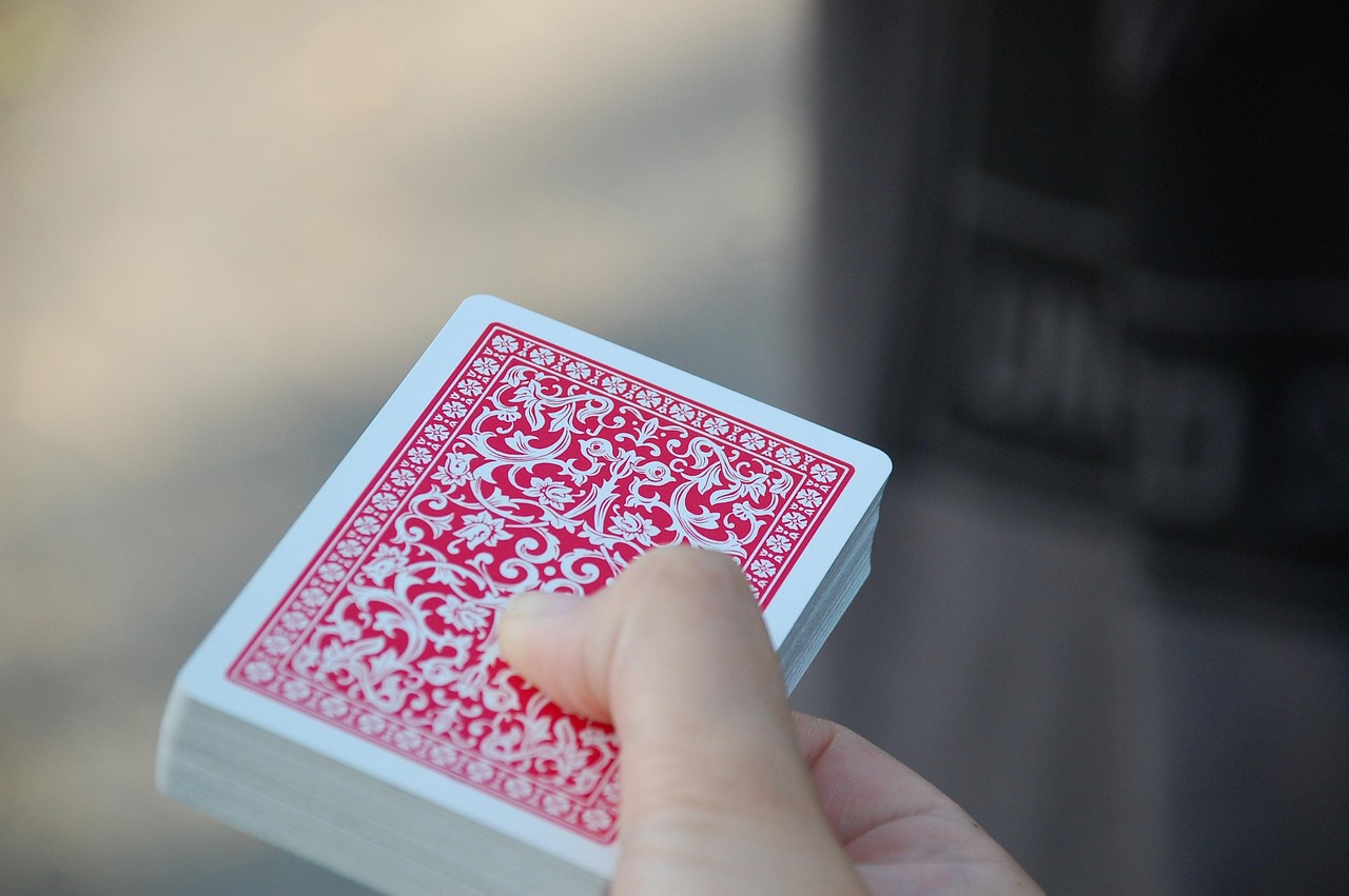 Playing cards close-up — the composition behind shoe penetration